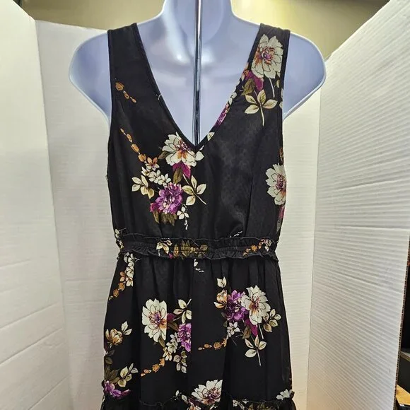 NWT Speechless Dress, Size Small, Black Floral Pattern - Picture 3 of 9